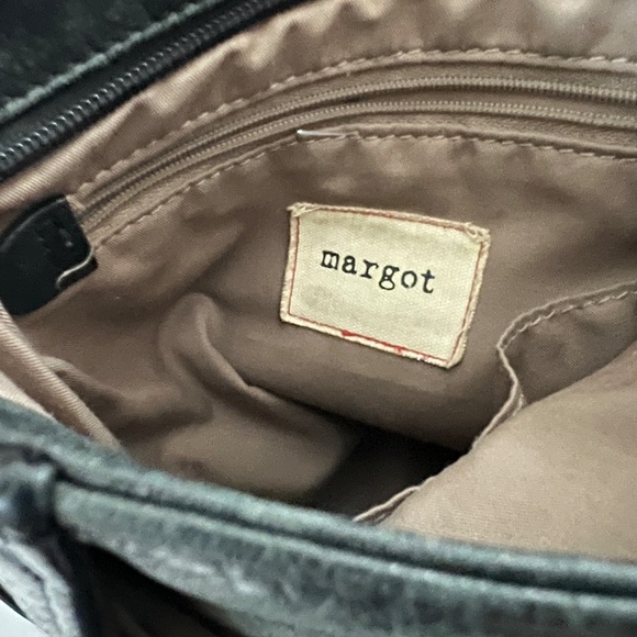 Margot BAG Split Pocket Crossbody Bag Green Pebbled Leather Back Zippered Pocket - Picture 5 of 6